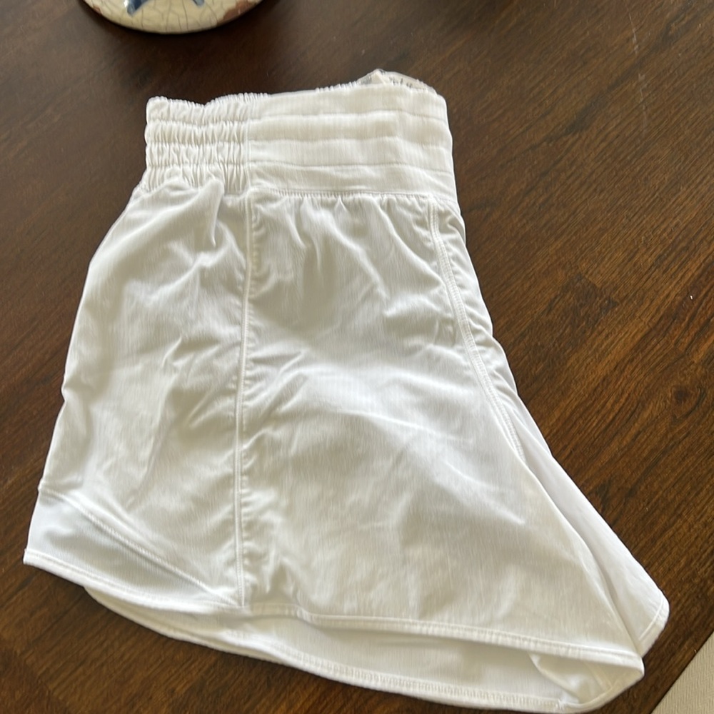 Lululemon Hotty Hot 4” lined White Shorts